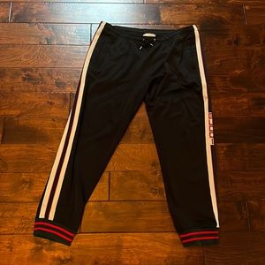 GUCCI XXXL
Logo-Tape Track Pants - Black